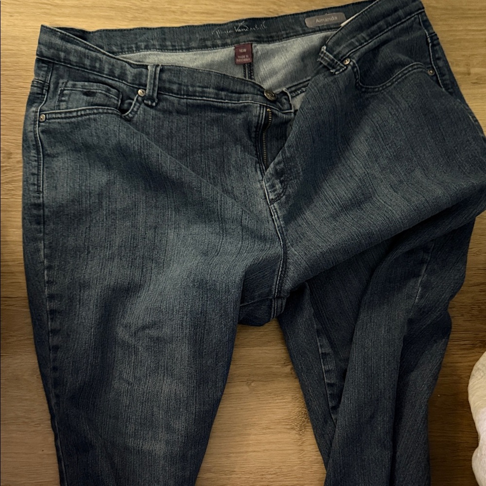 Gloria Vanderbilt “Amanda” Dark Blue Denim Jeans 16w